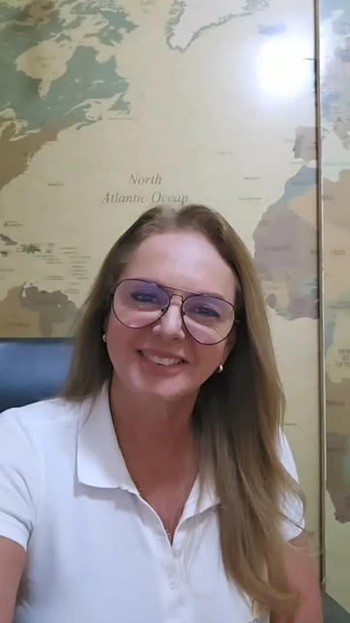Atendimento da MAB Turismo no escritório